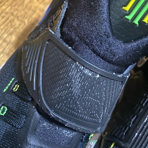 Nike Kyrie 6 Shutter Shades Sneakers - Picture 8 of 12